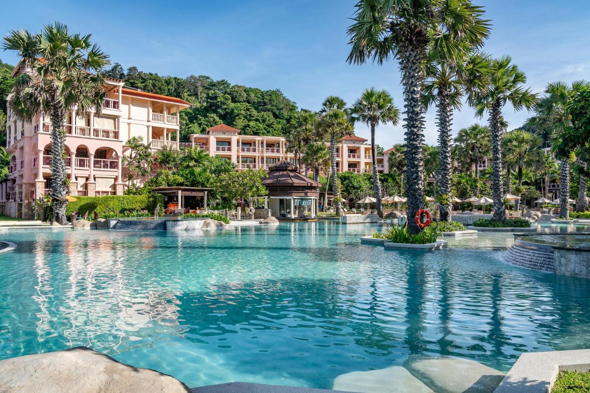 Centara Grand Beach Resort Phuket - Sha Plus Karon Exterior photo